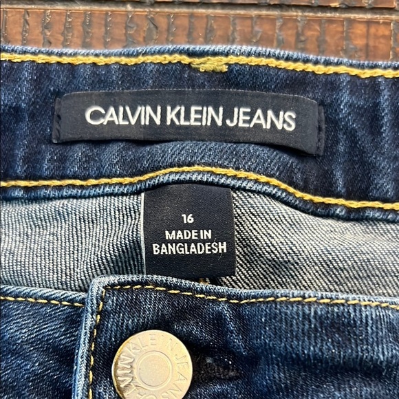 Calvin Klein Blue Denim Shorts - Picture 5 of 8